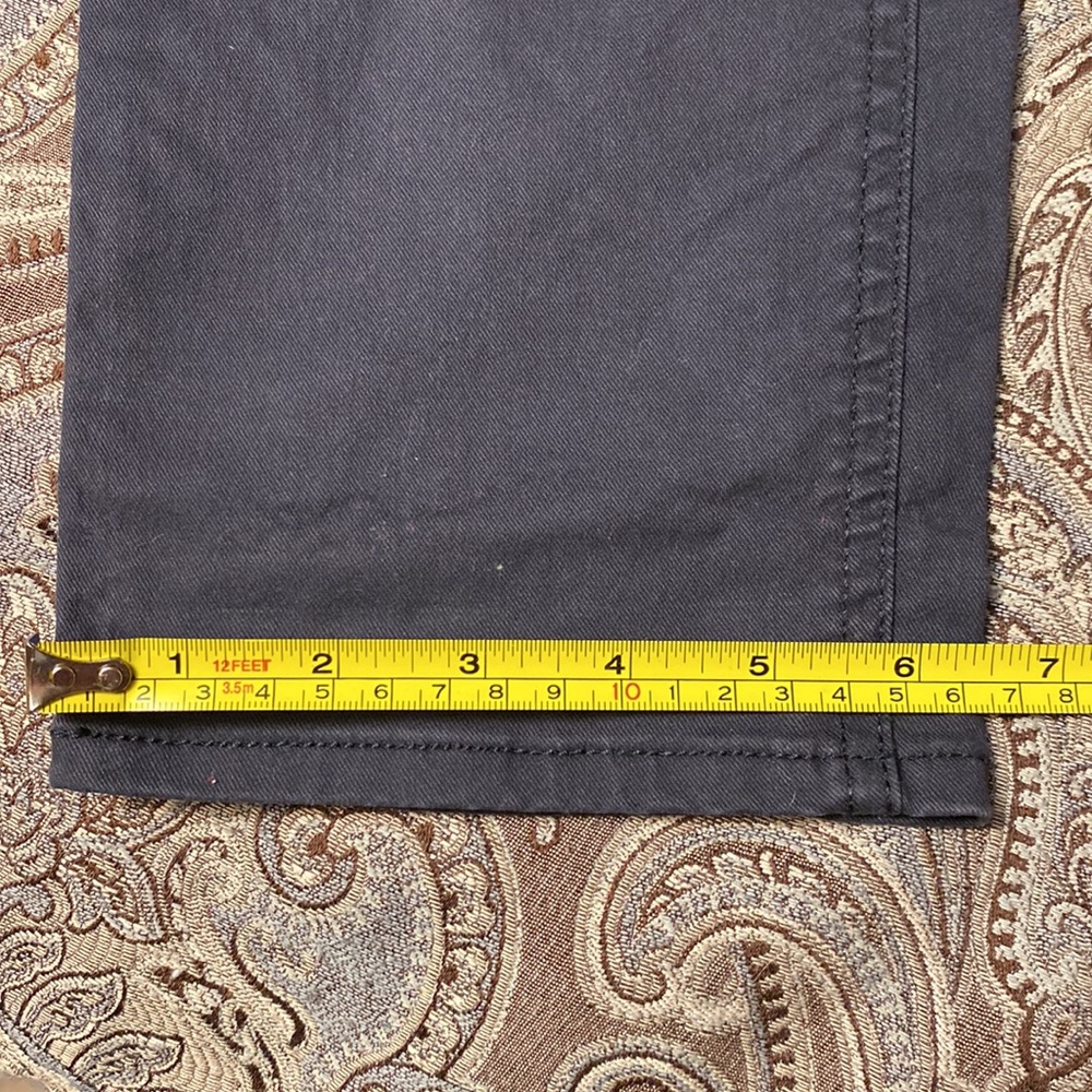 Old navy high waisted cotton pants. 8 Tall - Picture 4 of 4